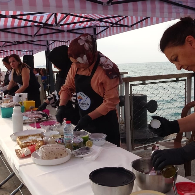 Gastronomi şehrinin damak çatlatan lezzetleri yarıştı