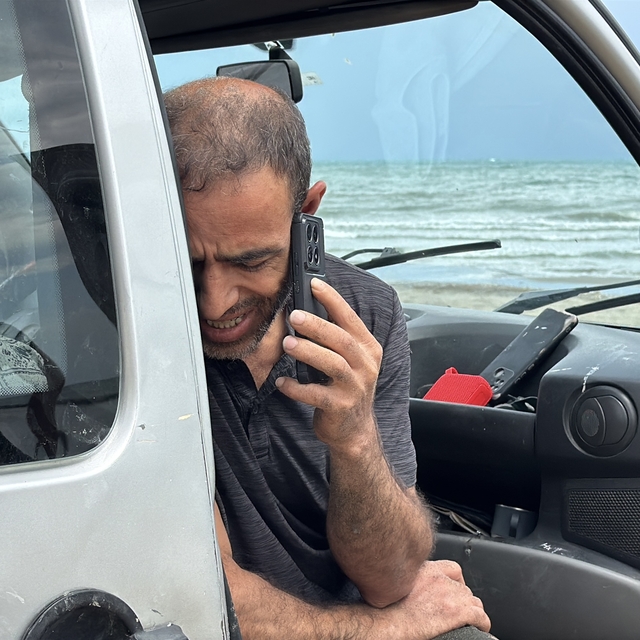 Samsun'da denize giren 2 kişi, boğulma tehlikesi geçirdi