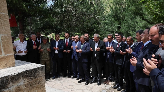 Başbağlar şehitleri dualarla anıldı