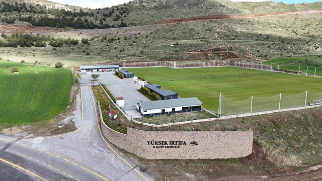Erciyes yüksek İrtifa Kamp Merkezi, yeni sezona hazır