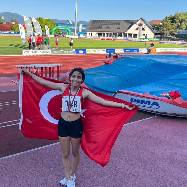 Aydınlı milli atlet Bayar, Balkan ikincisi oldu