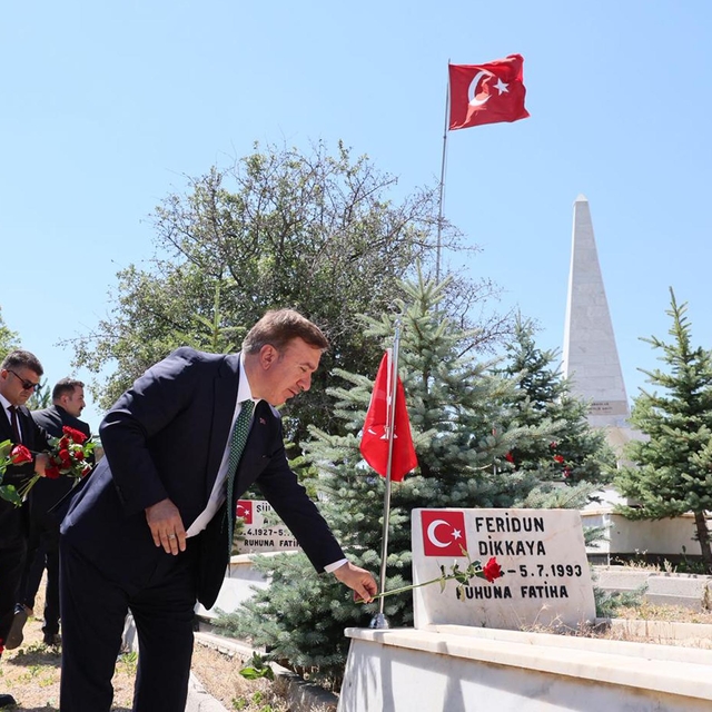 Başbağlar'da 33 yıl önce katledilen 33 kişi törenle anıldı