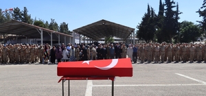 Kilis'te kalp krizi sonucu hayatını kaybeden uzman çavuş için tören düzenle...