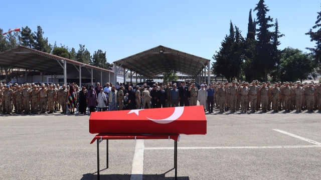 Kilis'te kalp krizi sonucu hayatını kaybeden uzman çavuş için tören düzenlendi