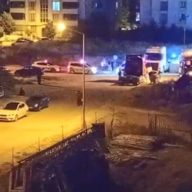 Düğün konvoyunda yolu kapatan tırlara 556 bin lira ceza yazıldı