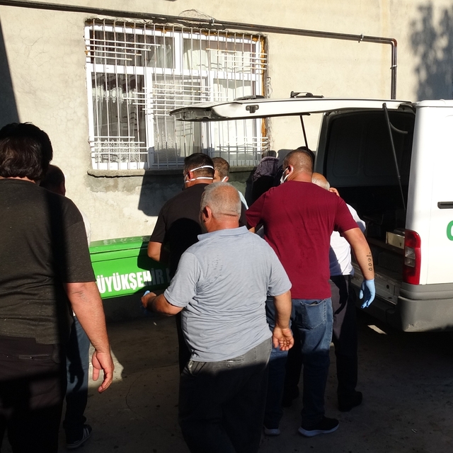 Malatya'da 26 yaşındaki genç evinde ölü bulundu