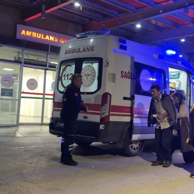 Düğün yemeğinden 50 kişi zehirlendi iddiası