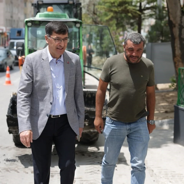Kütahya Meydan Kavşağı'nda yeni trafik düzeni hayata geçti