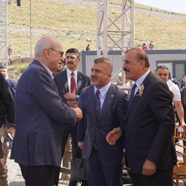 Celal Kadooğlu ve TBMM Başkanı Numan Kurtulmuş bir araya geldi
Cudi Dağı'nd...