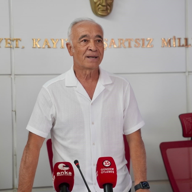 Seferihisar Belediye Başkan Vekili, Fuat Gümüş oldu