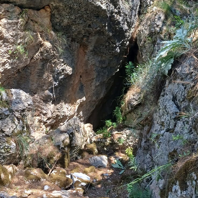Antalya'da yeni mağara keşfedildi