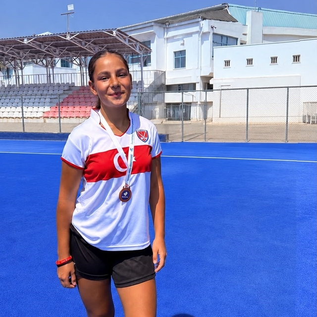 Muğlalı Hokey Milli oyuncu, Avrupa üçüncüsü oldu