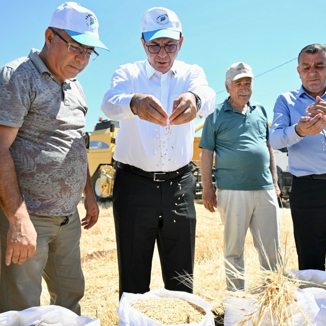 Başkan Geçit "Üreticilerimize ücretsiz arpa dağıtımı yapacağız"