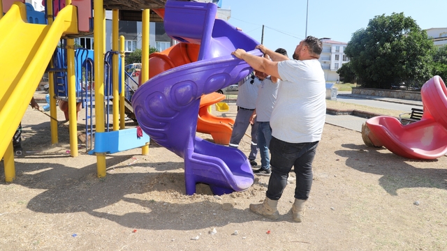 Nazilli'de oyun parkları bakıma alındı