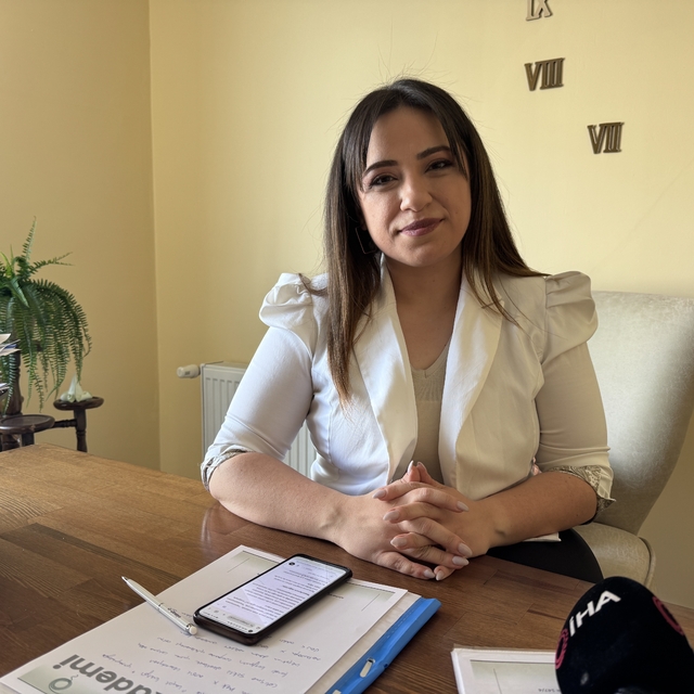 İlişkilerde fiziksel değil 'dijital mesafe'
Uzman Psikolog Arzu Hamurcu: "A...