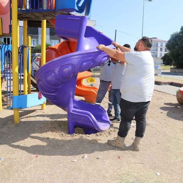 Nazilli'de oyun parkları bakıma alındı