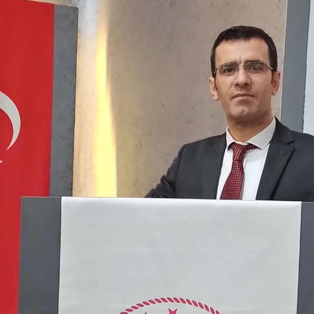 Sarıgöl Milli Eğitim Müdürü Cezmi Yıldırak görevine veda etti