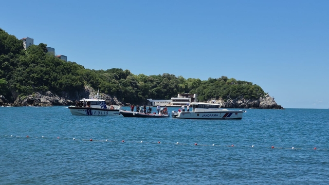Yasağa rağmen girdiği denizde kaybolan Bayram'ın cansız bedeni bulundu (2)