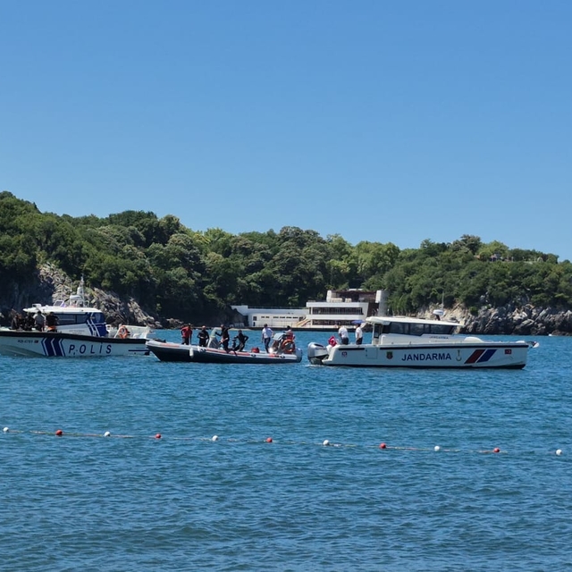 Yasağa rağmen girdiği denizde kaybolan Bayram'ın cansız bedeni bulundu (2)