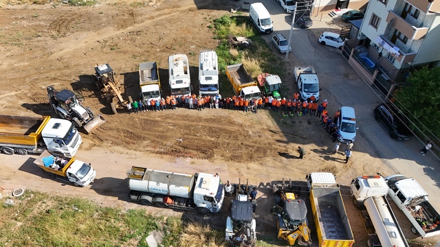 Darıca'da 6 müdürlüğün katılımıyla kapsamlı yaz temizliği sürüyor