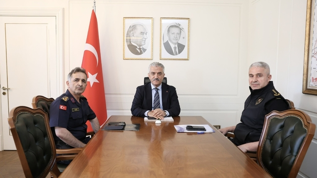 Düzce'de güvenlik ve asayiş tedbirleri masaya yatırıldı