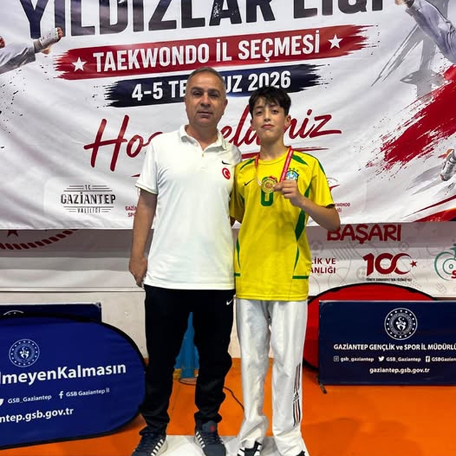 Arabanlı Taekwondocu bölge şampiyonu Ahmet Öztürk Gaziantep'i temsil edecek