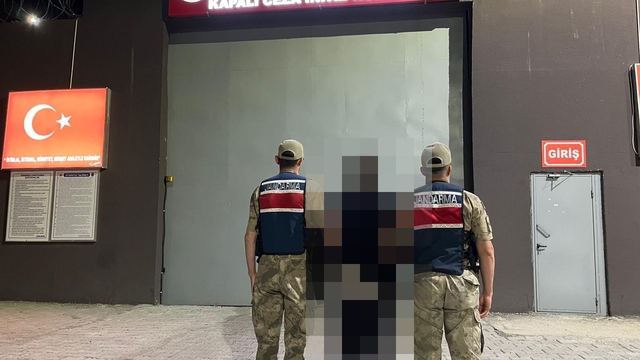 Siverek'te uyuşturucu hükümlüsü JASAT operasyonuyla yakalandı