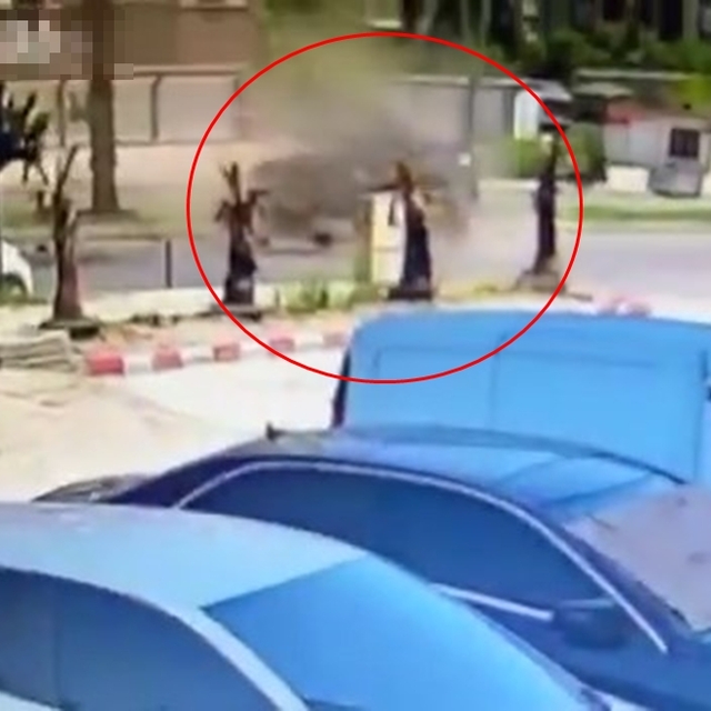 Şırnak'ta zırhlı araç takla attı; 2 polis yaralı (2)