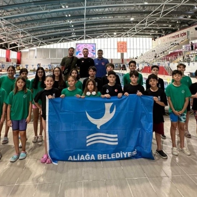 Aliağalı yüzücülerden Samsun'da önemli başarı
