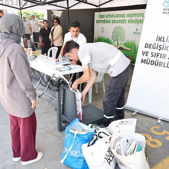 Nilüfer'de atık kağıtları getiren hediye kazanıyor