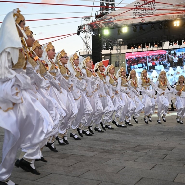 Kartepe'de Balkan esintisi