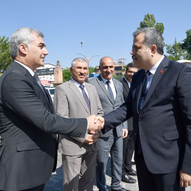 Ahlat Kaymakamı Özgür Kaya görevine başladı