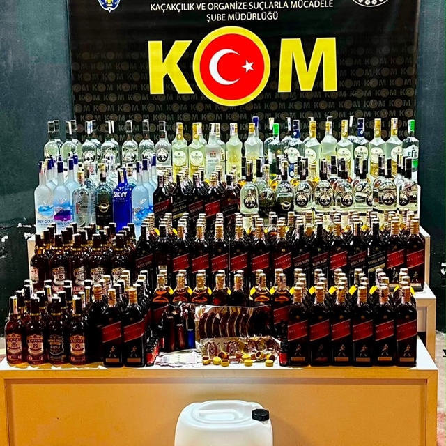 Bursa'da 297 şişe sahte alkollü içki ele geçirildi; 1 gözaltı