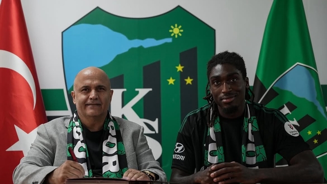 Kocaelispor, Tanguy Zoukrou'yu kiralık olarak kadrosuna kattı