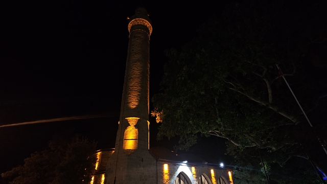 Tarihi Harput Mahallesi'nde gece güzelliği