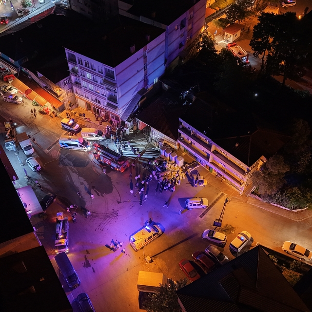 Samsun'da boya deposunda yangın (2)