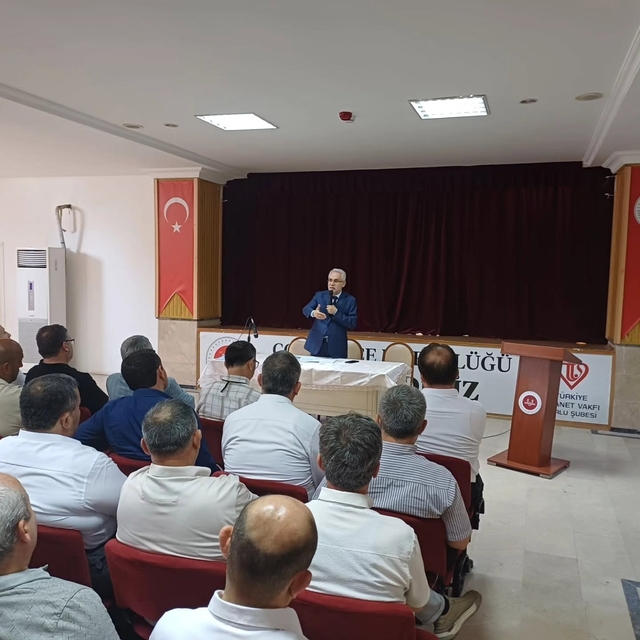Tekirdağ Müftüsü Bilgiç, Çorlu'da personelle buluştu