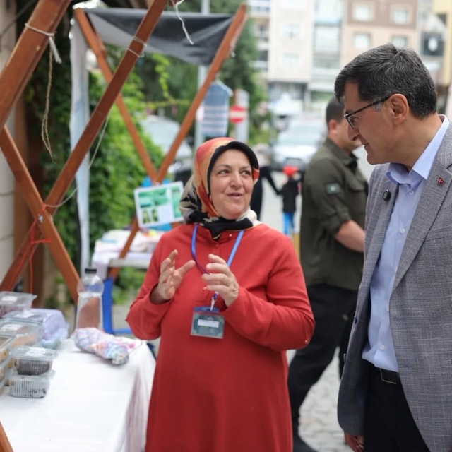 Kütahya'da Yöresel Lezzetler ve El Sanatları ilgi görüyor