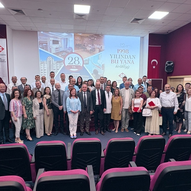 Başkent Adana Hastanesi 28. kuruluş yıl dönümünü kutladı