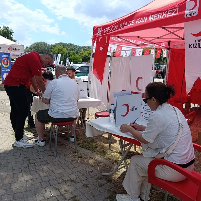 Kırkpınar'da kan bağışı kampanyası düzenlendi