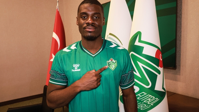 Iğdır FK, Loc Robert Kouagba ve Ahmet Köse'yi kadrosuna kattı