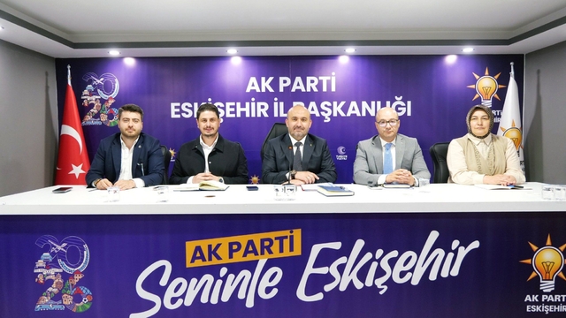AK Parti'de değerlendirme toplantısı