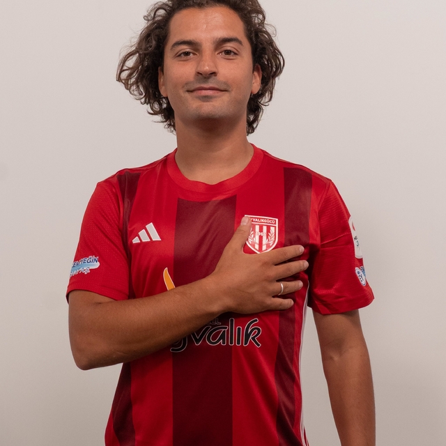 Ayvalıkgücü'nde iç transfer sürüyor