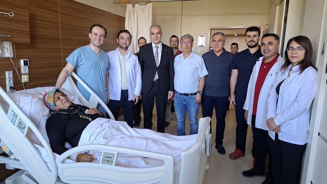 Endoskopik hipofiz ameliyatı multidisipliner gerçekleştirildi