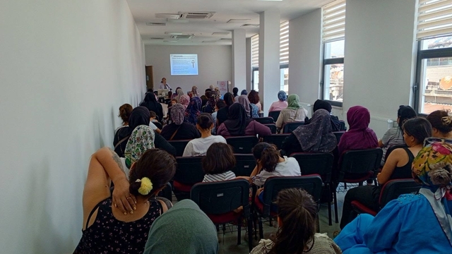 Nazilli'de kadınlara yönelik eğitim verildi