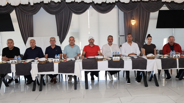 Başkan Arıkan, Söke'nin amatör spor kulüplerini aynı masada buluşturdu