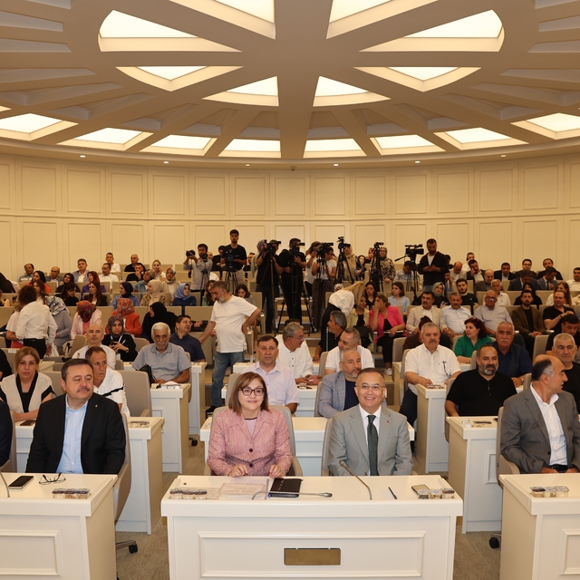 Gaziantep Büyükşehir, kent yaşamına yeni soluk getiriyor
Türkiye'ye örnek o...