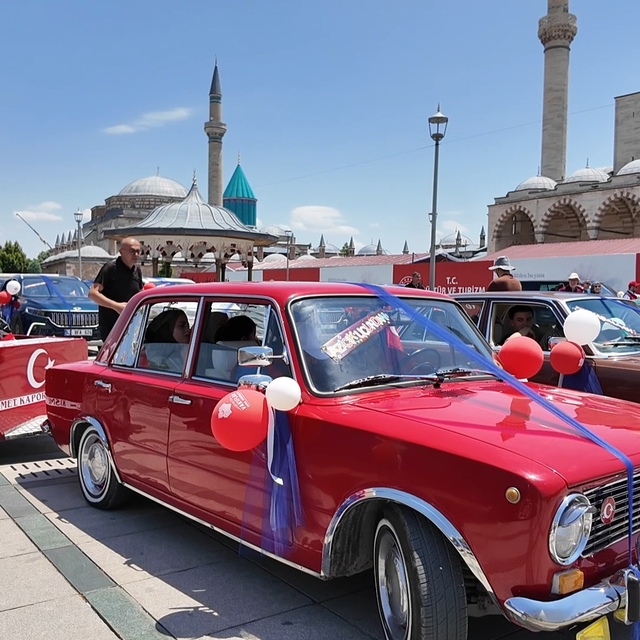 Sultan II. Bayezid Han'ın kurduğu vakfın hayır şartı yerine getirildi
Konya...