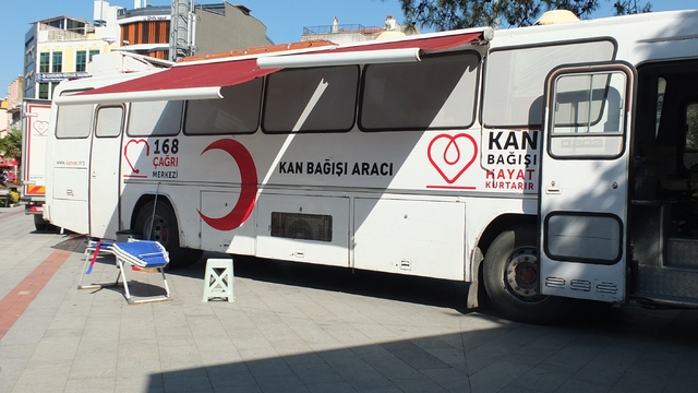Aşırı sıcaklar kan bağışını olumsuz  etkiledi