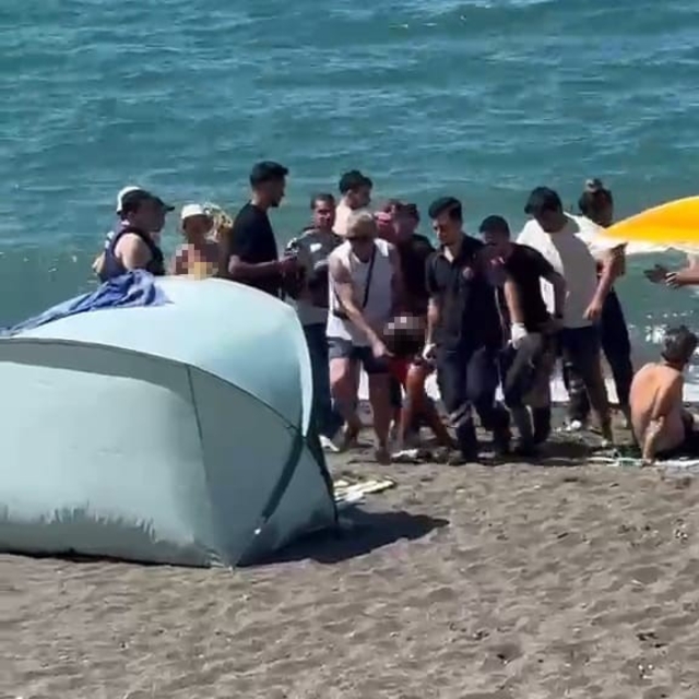 Karadeniz'de boğulmak üzereyken kurtarıldı
